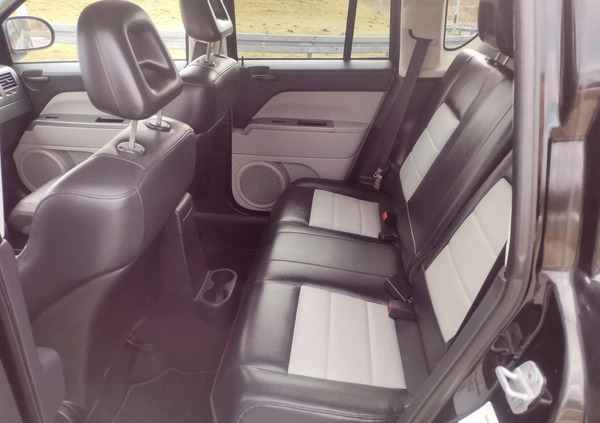 Jeep Compass cena 25990 przebieg: 178900, rok produkcji 2008 z Ząbkowice Śląskie małe 781
